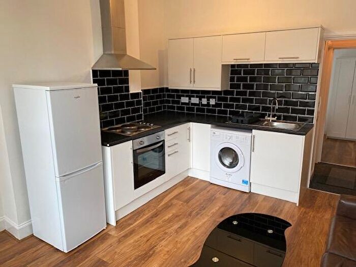 1 Bedroom Flat To Rent In Penylan Road, Cardiff, CF24