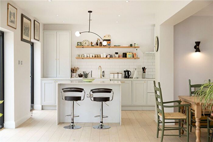 4 Bedroom Semi-Detached House For Sale In Matlock Way, New Malden, KT3