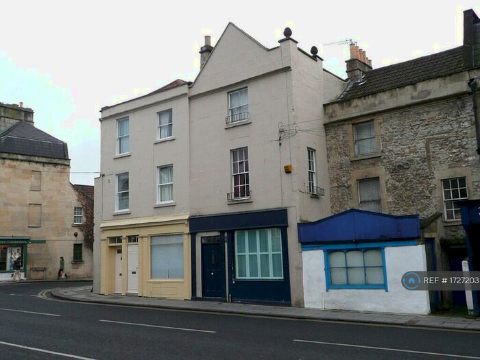3 Bedroom Maisonette To Rent In Monmouth Place, Bath, BA1