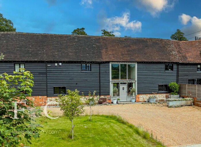 4 Bedroom Barn Conversion For Sale In Holyfield, Nr Waltham Abbey, EN9