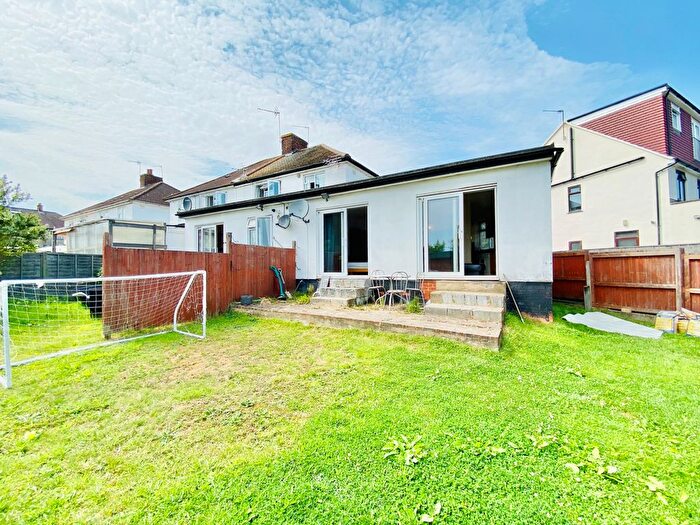 1 Bedroom Flat To Rent In Barfield Avenue, Whetstone, N20