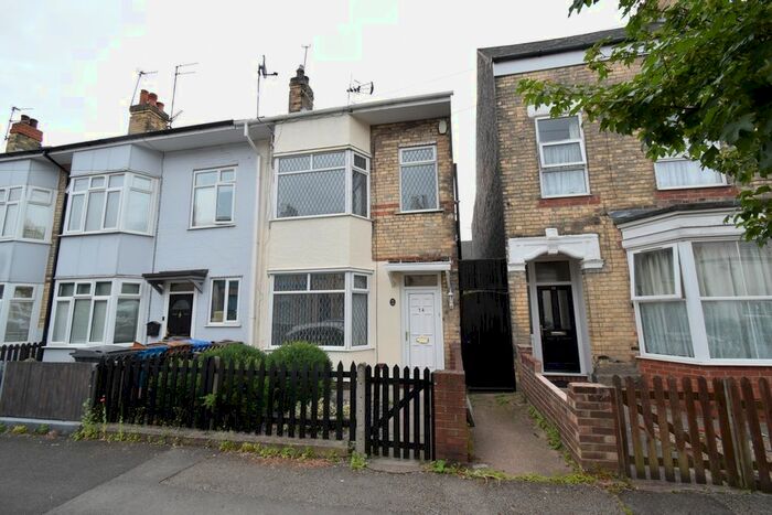3 Bedroom End Of Terrace House To Rent In Berkeley Street, Hull, HU3