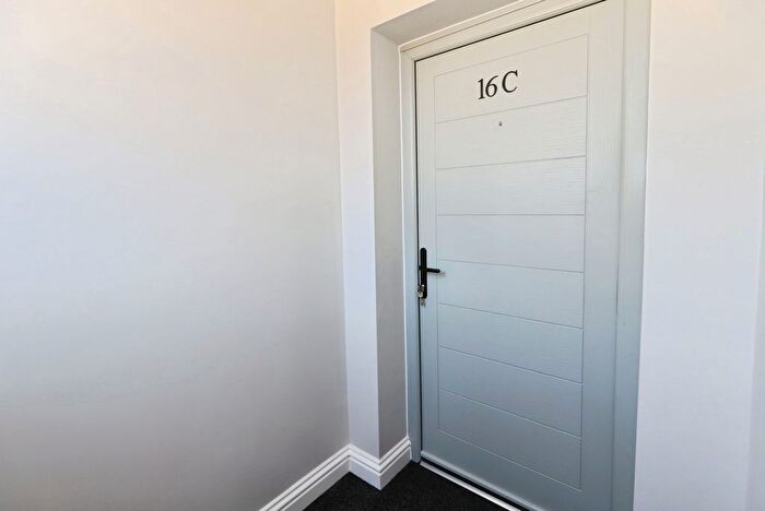 2 Bedroom Flat For Sale In Vicar Street, Weavers Wharf Centre, Kidderminster, DY10
