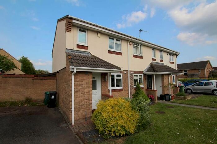 2 Bedroom Property To Rent In Courtlands, Bradley Stoke, Bristol, BS32