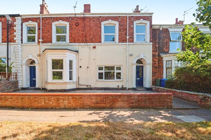 1 Bedroom Flat To Rent In West Parade, Grimsby, Lincolnshire, DN31