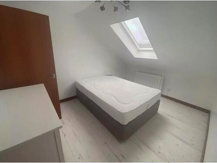 2 Bedroom Flat To Rent In Speygate, Perth, PH2