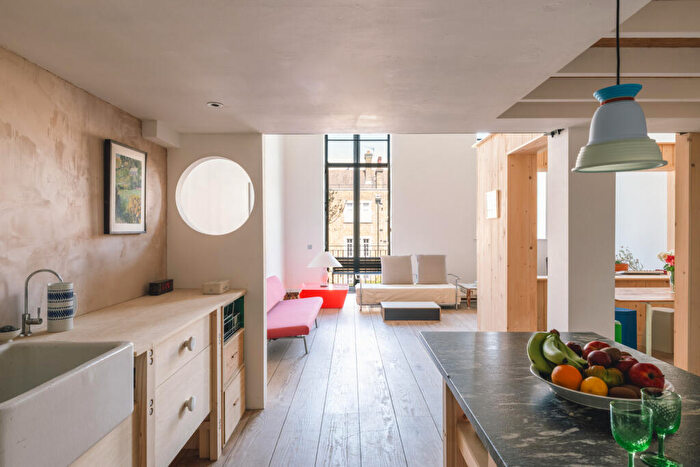 2 Bedroom Apartment For Sale In Liverpool Grove, London, SE17