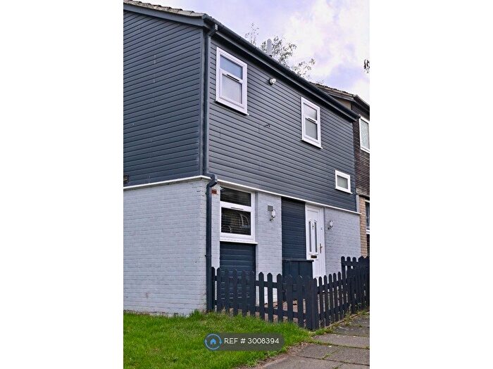2 Bedroom End Of Terrace House To Rent In Great Holme Court, Northampton, NN3