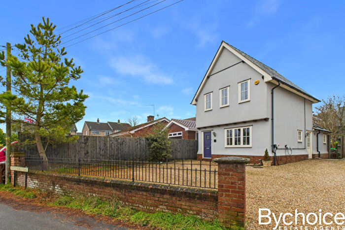 3 Bedroom Detached House For Sale In White Horse Road, Kedington, CB9