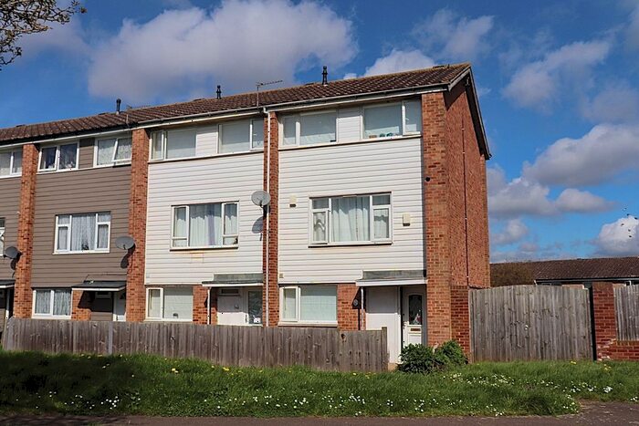 1 Bedroom Studio To Rent In Thornhill, Briar Hill, Northampton, NN4