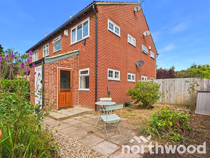1 Bedroom Terraced House To Rent In Manorfield, Singleton, Ashford, TN23