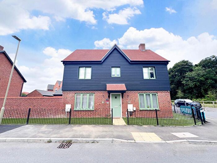 3 Bedroom House To Rent In Maize Lane, Basingstoke, RG23