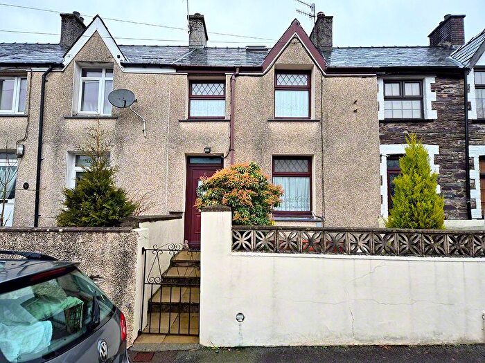 3 Bedroom Terraced House To Rent In Kinmel Terrace, Nantlle, Caernarfon, LL54