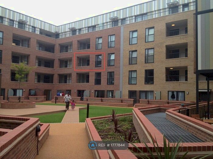 1 Bedroom Flat To Rent In Pulse Court, Romford, RM7