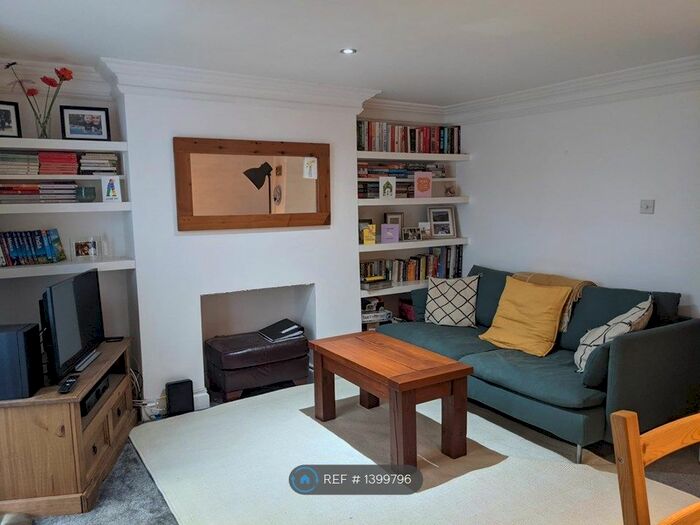 1 Bedroom Flat To Rent In East Dulwich, London, SE22