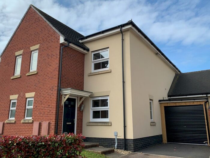 2 Bedroom Terraced House To Rent In Roscoff Road, Dawlish, EX7