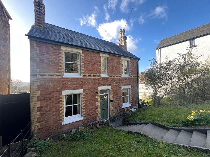 4 Bedroom Detached House For Sale In Montpelier Road, West Malvern, WR14