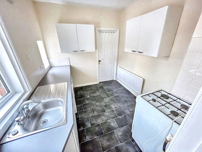 1 Bedroom Flat To Rent In Hartington Terrace, South Shields, NE33