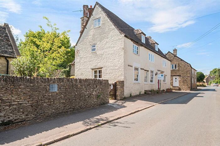 5 Bedroom Semi-Detached House For Sale In Kington St. Michael, Chippenham, SN14