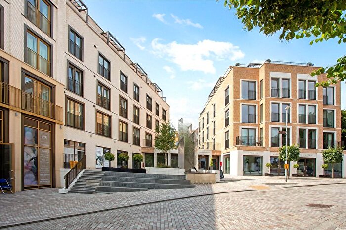 2 Bedroom Flat To Rent In Linden Park Road, Tunbridge Wells, Kent, TN2