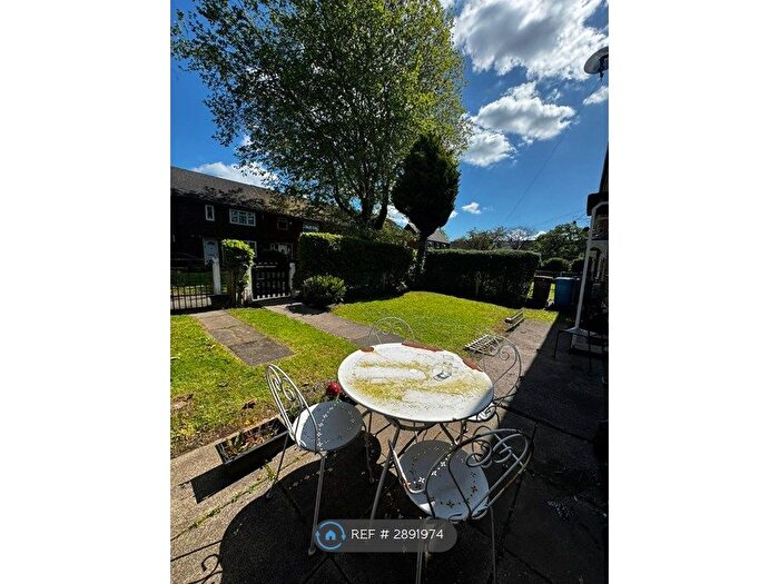 2 Bedroom Semi-detached House To Rent In Burdale Walk, Manchester, M23