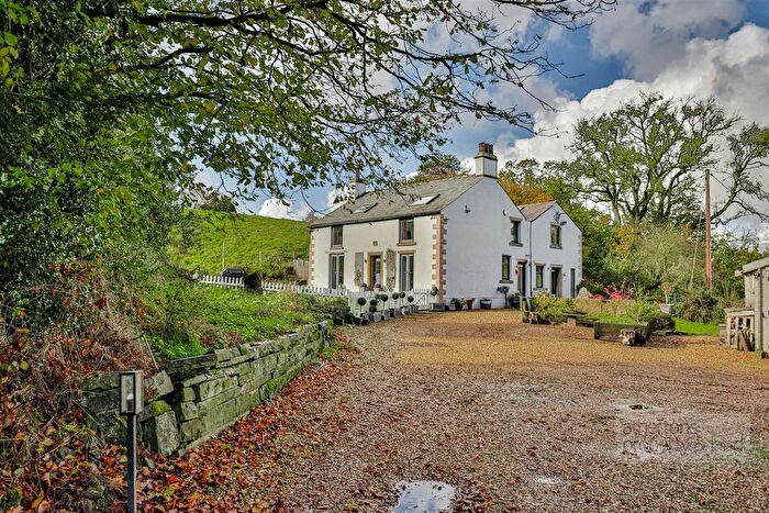 5 Bedroom Barn Conversion For Sale In Bowfields Lane, Balderstone, Ribble Valley, BB2