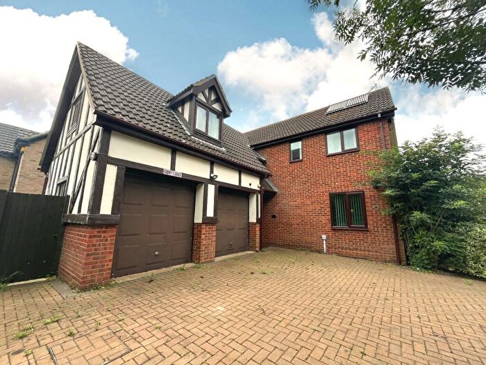 5 Bedroom Detached House For Sale In Cricketers Way, Benwick, March, PE15
