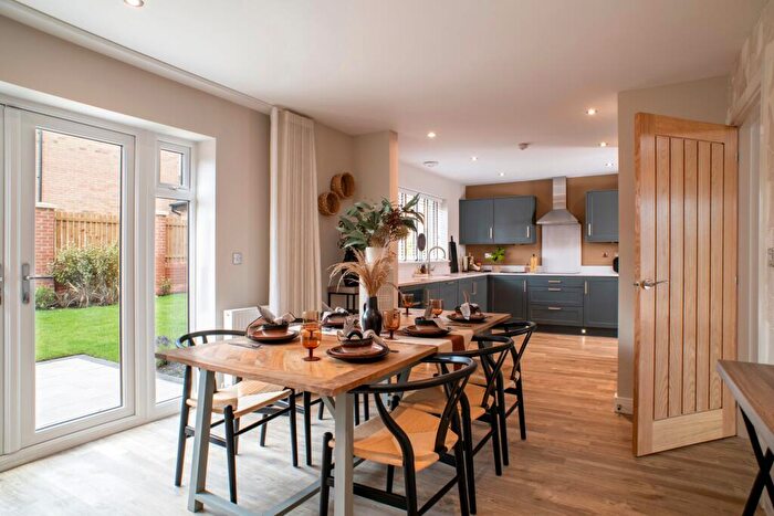 4 Bedroom Detached House For Sale In Ryton, Tyne And Wear, NE40