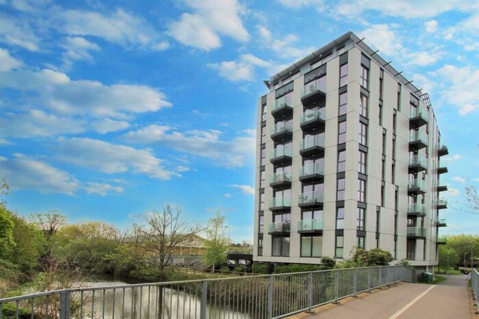 2 Bedroom Apartment To Rent In Century Tower, Shire Gate, Chelmsford, CM2