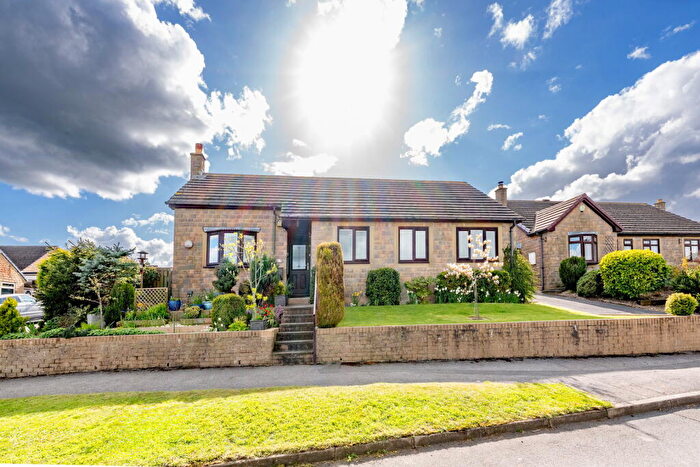 3 Bedroom Detached House For Sale In Chappell Road, Hoylandswaine, Sheffield, S36