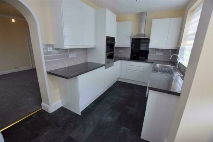 4 Bedroom House To Rent In Nevin Drive, London, E4