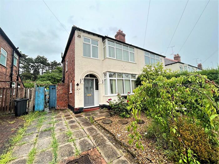 3 Bedroom Semi-Detached House For Sale In Upton Drive, Chester, CH2