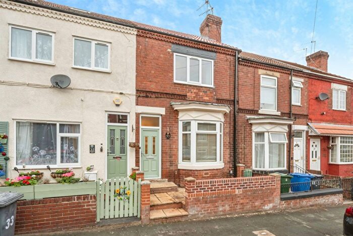 2 Bedroom Terraced House For Sale In Ivanhoe Road, Conisbrough, Doncaster, DN12