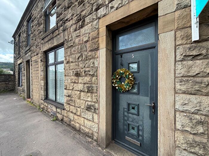 1 Bedroom Flat To Rent In Peel Brow, Ramsbottom, Bury, BL0