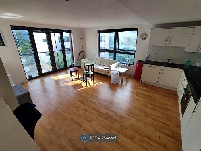 2 Bedroom Flat To Rent In Colton Square, Leicester, LE1