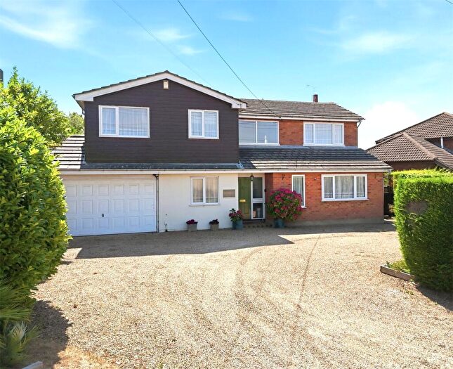 4 Bedroom Detached House For Sale In Barling Road, Barling, Essex, SS3