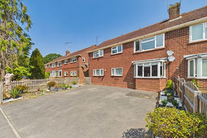 2 Bedroom Maisonette For Sale In Bracken Bank, Ascot, Berkshire, SL5