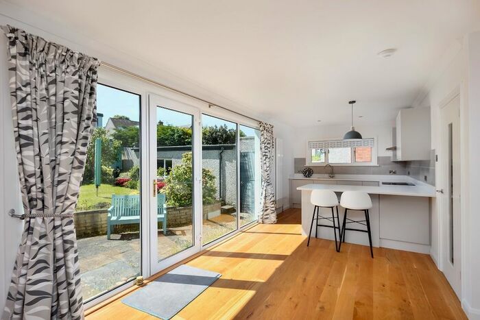 4 Bedroom Detached House To Rent In Fox Spring Crescent, Comiston, Edinburgh, EH10