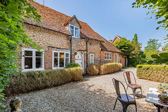 4 Bedroom Cottage For Sale In Church Street, Sutton Courtenay, OX14