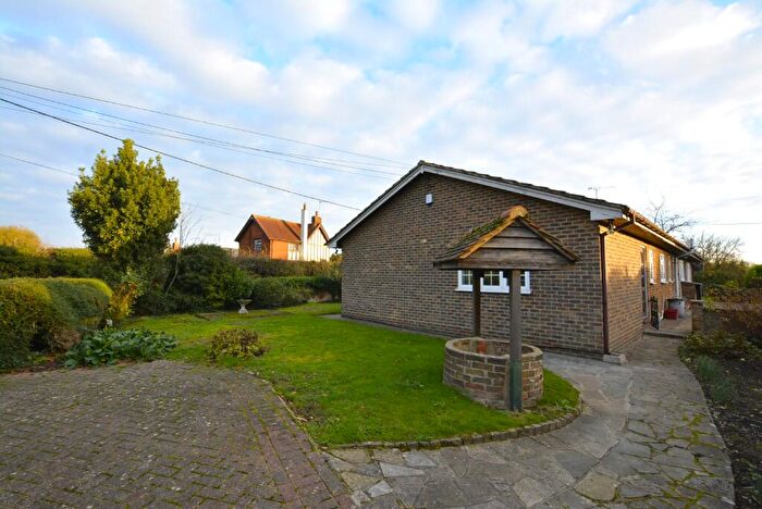 4 Bedroom Detached House To Rent In Swallows Cross, Brentwood, Essex, CM15