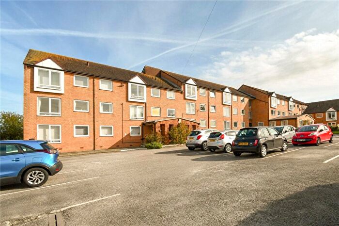 1 Bedroom Flat For Sale In Redcroft, Well Lane, Greasby, CH49