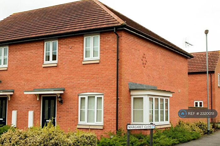 3 Bedroom Semi-Detached House To Rent In Vanessa Drive, Gainsborough, DN21