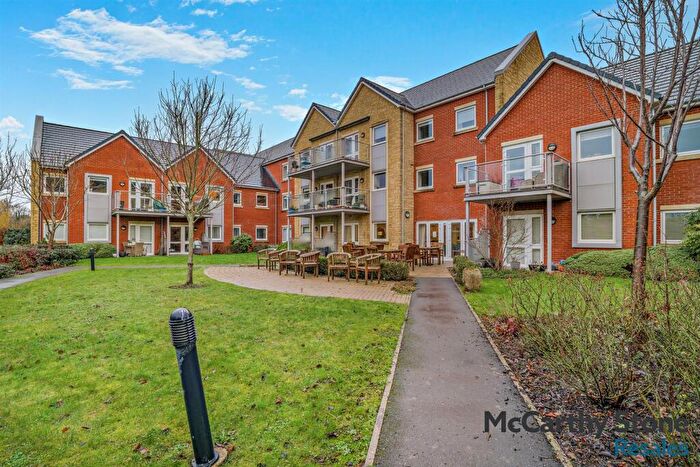 1 Bedroom Apartment For Sale In Waterford Place, Westmead Lane, Chippenham, Wiltshire, SN15