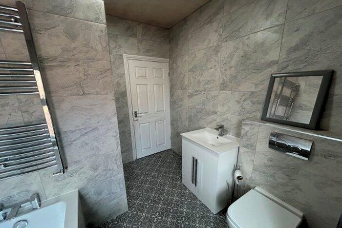 2 Bedroom Terraced House To Rent In Florence Street, Sale, M33