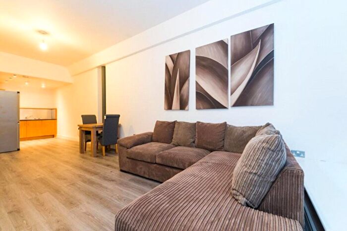 1 Bedroom Flat To Rent In Mora Street, Old Street, London, EC1V
