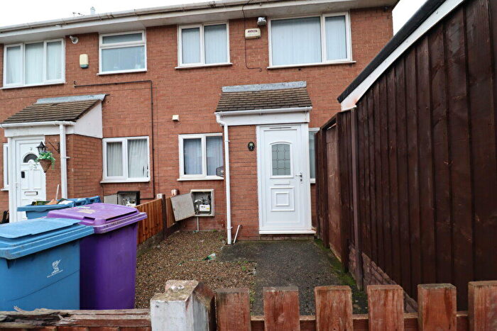 1 Bedroom Semi Detached House To Rent In Mercer Drive, Liverpool, Merseyside, L4