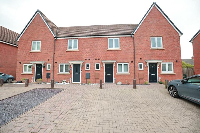 2 Bedroom Terraced House For Sale In Moat House Lane, Marston Green, B37