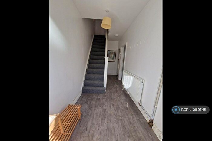 3 Bedroom Detached House To Rent In Macaulay Street, Leicester, LE2