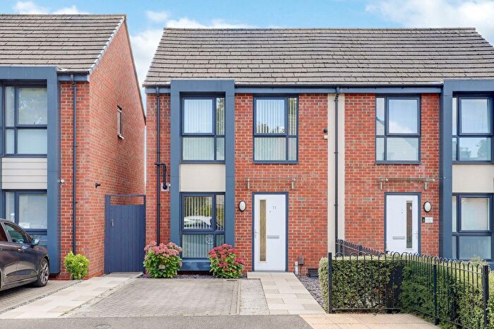 2 Bedroom Semi-Detached House For Sale In Padley Close, Nottingham, NG6