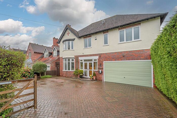 4 Bedroom Detached House For Sale In The Briars, Dingle Road, Stourbridge, DY9